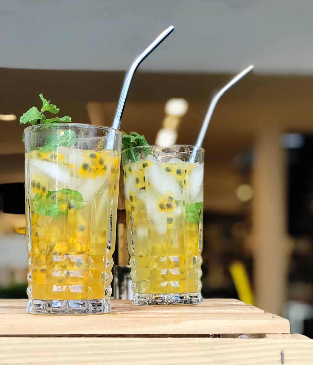 Conjunto de 4 Canudos Inox e 2 Escovas p/ Limpeza