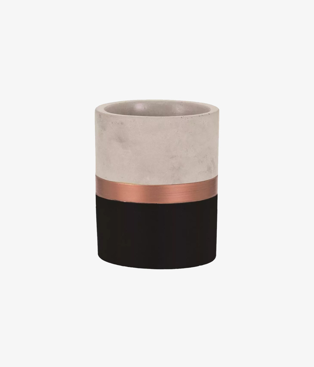 Vaso Preto e Cobre em Cimento Vaso Preto e Cobre em Cimento